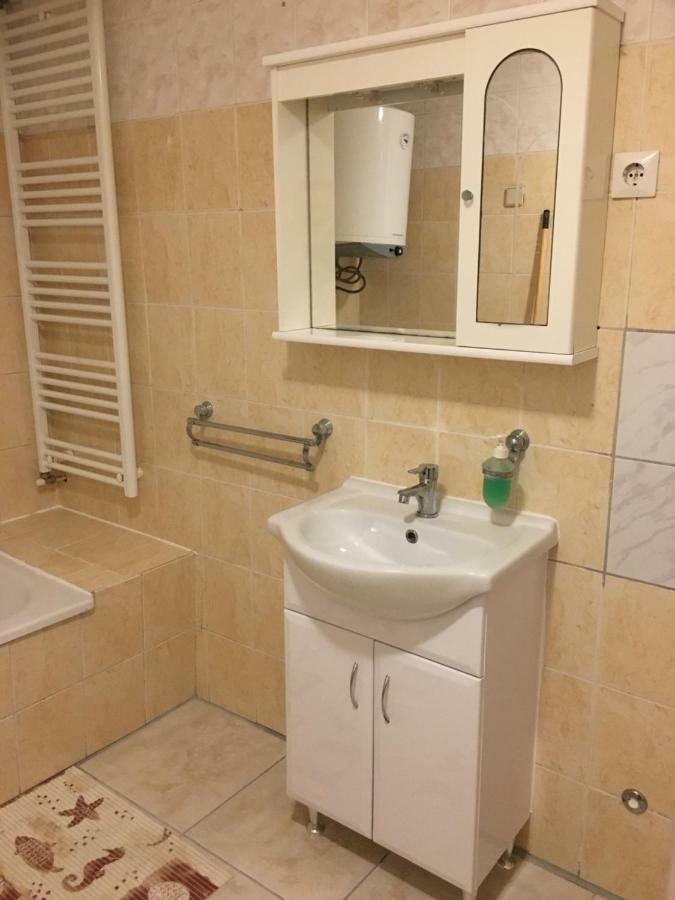 Levendula Apartmanhaz Lägenhet Sümeg Exteriör bild